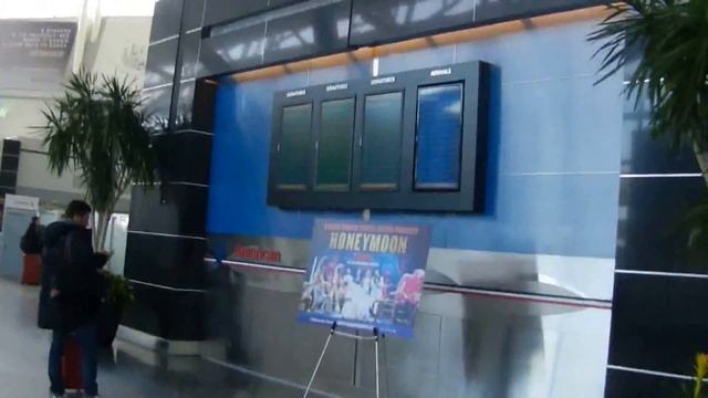 JFK Airport New York Terminal8 Departure смотреть онлайн