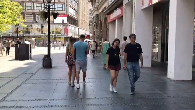 Belgrade. Что сейчас носят в Сербии #belgrade #serbia #2023 #streetstyle #fashion
