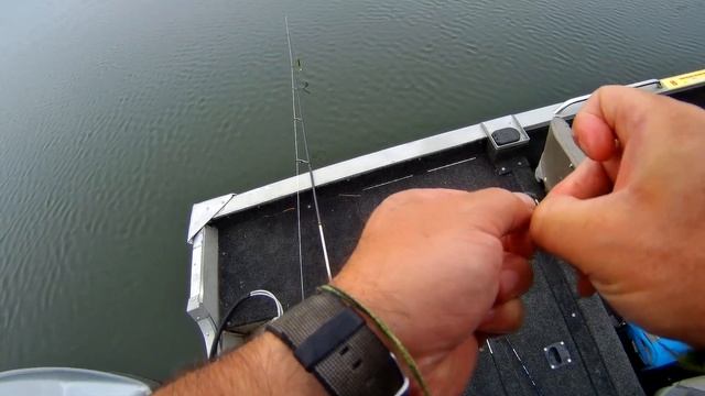 HOW TO DROPSHOT FOR CRAPPIE - CATCHING MY PB! смотреть онлайн