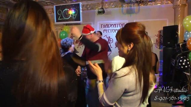 Афина Делиониди. Улыбайся (Будет все у нас хорошо) смотреть онлайн