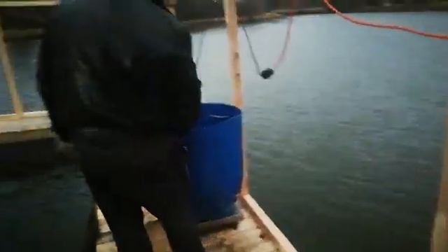 Запуск форели 150 кг смотреть онлайн