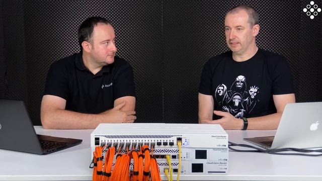 MikroTik CCR2004-1G-12S+2XS - Teszt смотреть онлайн