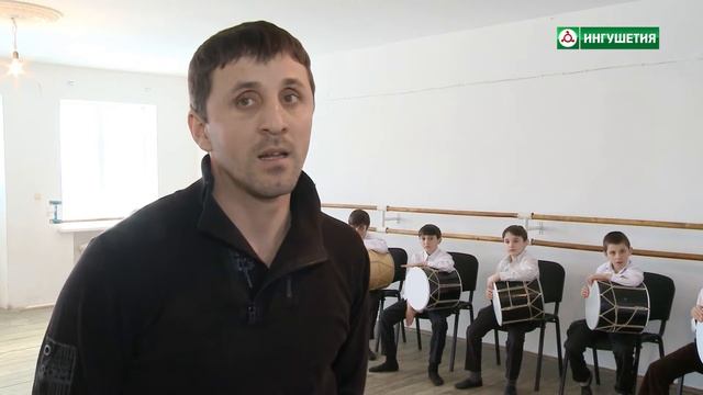 Передача второй дом. Ингушский ансамбль игры на доуне (кавказский барабан) смотреть онлайн