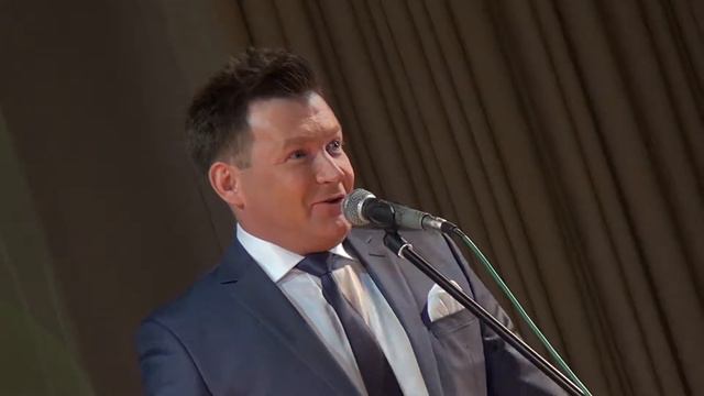 Юморист Денис Липень - концерт 2018 смотреть онлайн