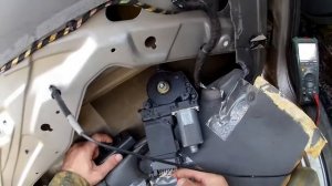 Skoda Octavia 2008 не работает стеклоподъемник водительской двери