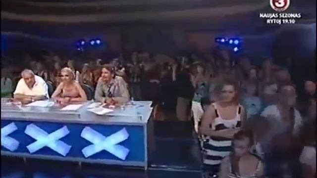 Минута славы, парень инвалид исполняет песню 2pac Dear Mama смотреть онлайн