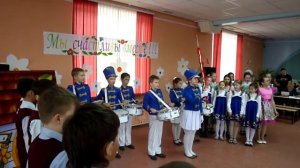 Маруся от счастья слёзы льёт . 4Б 34Шк