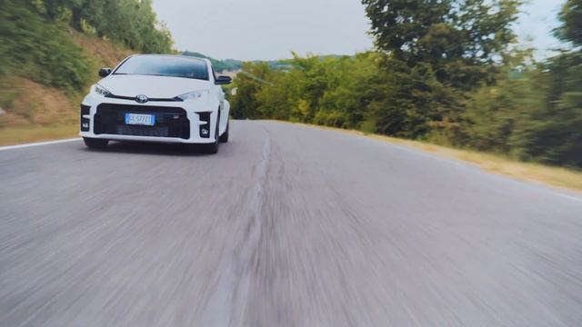 *NEW* car Toyota Yaris GR 2021 (CINEMATIC VIDEO) смотреть онлайн