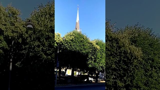 Колокольный звон в Стокгольме смотреть онлайн