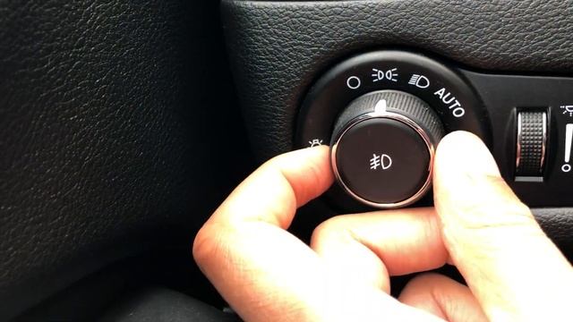 Jeep Cherokee – How To Turn On/off Headlights