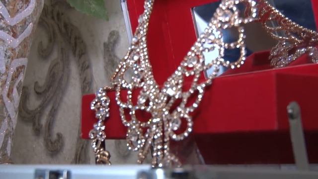Свадебное видео. Сборы молодых смотреть онлайн