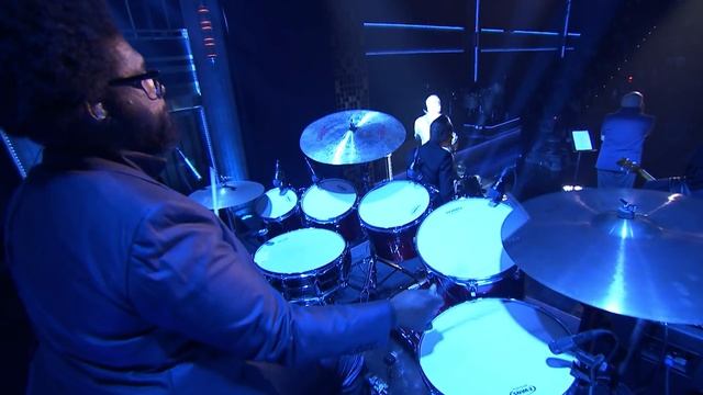 Phil Collins: In The Air Tonight