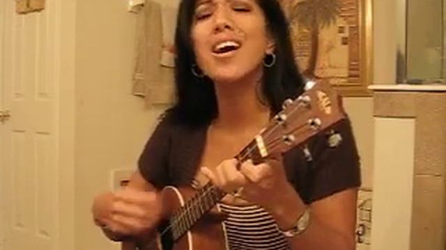 Gravity (Sara Bareilles) Ukulele Cover by V смотреть онлайн