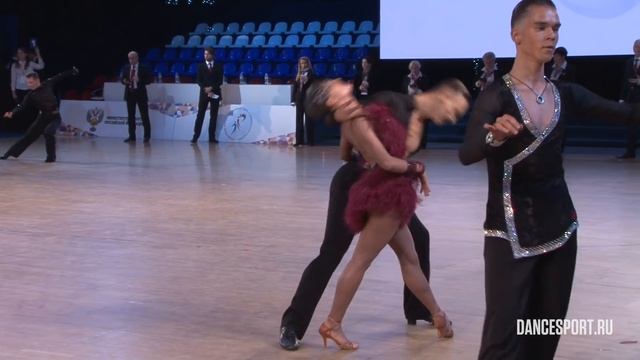 Никитин Евгений - Хуртина Юлия, 1/2 Cha-Cha-Cha смотреть онлайн