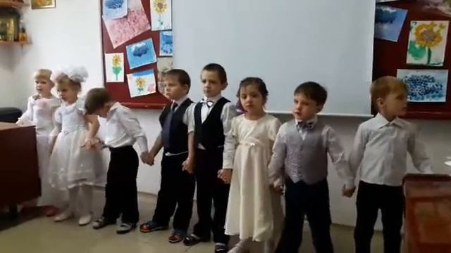 д_с радоть моя. первая группа . день матери.mp4 смотреть онлайн