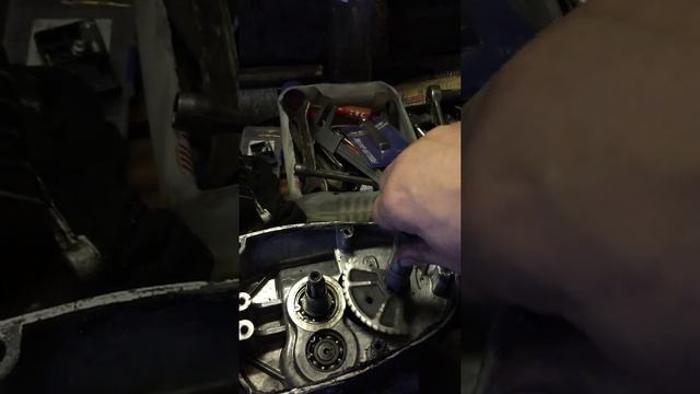 Почему не возвращается рычаг кик-стартера на мотоцикле восход? Редкая причина. смотреть онлайн