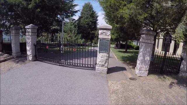 Old Salem, North Carolina - Good place to visit in Winston-Salem while camping in RV смотреть онлайн