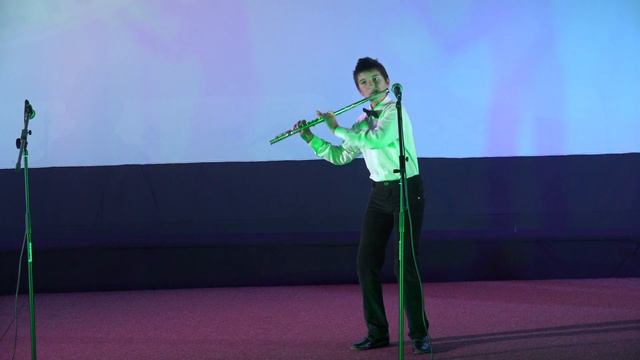 Гида Генрих 10 лет, флейта" Чардаш" смотреть онлайн