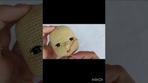 Как вышить губы вязаной кукле