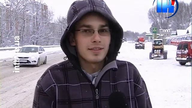 «Ой, снігу, снігу білого насипала зима...» у Тернополі смотреть онлайн