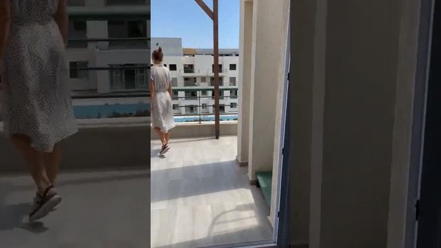 В том же комплексе квартира с 2 спальнями и с двумя санузлами и + с террасой на крыше ???? смотреть онлайн