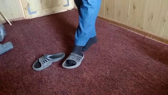 Как быстро снять носки? смотреть онлайн