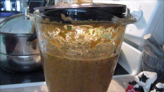 Seco De Gallina Ecuatoriana смотреть онлайн