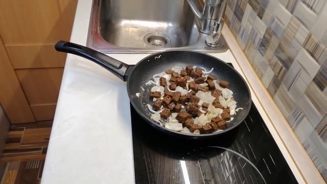 ЧЕМ СЕБЯ БАЛУЮТ БЛОГЕРЫ! (подсмотренное почти скрытая камера) смотреть онлайн