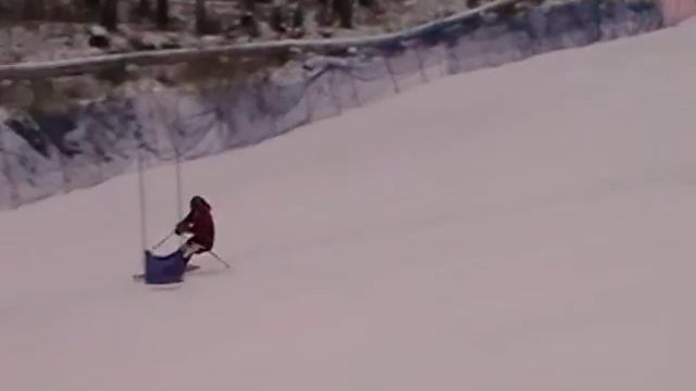 Школа горнолыжного спорта Л.Тягачева 12/2009г. смотреть онлайн