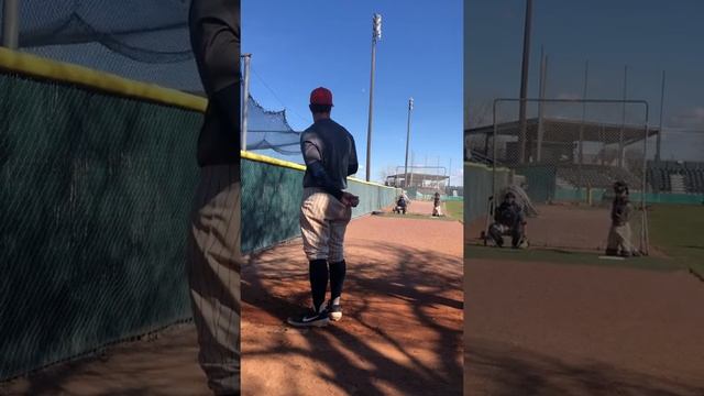 2 Fastballs and 2 Changeups смотреть онлайн