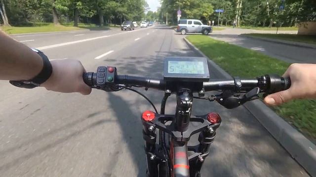 Полноприводный электрофэтбайк 750+350вт 30+13А, АКБ 48В 19,2Ач, дисплей LCD3, ПАС смотреть онлайн