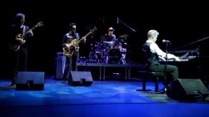 Денис Мажуков (Denis Mazhukov) Mess Around