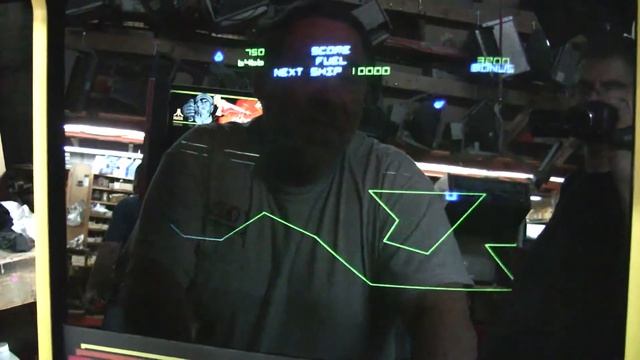 #235 Atari GRAVITAR Arcade Video Game with Color Vector Monitor! TNT Amusements смотреть онлайн