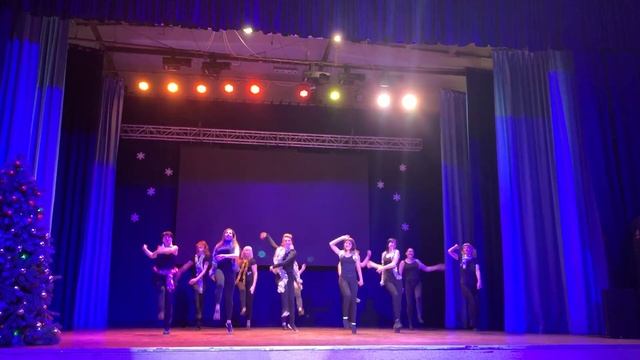 Новогодняя вечеринка 2020 смотреть онлайн