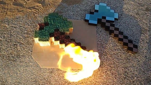 Алмазный топор из майнкрафта (minecraft) из 3500 спичек! смотреть онлайн