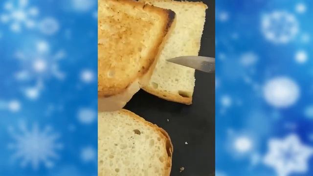 Накрыл НОВОГОДНИЙ СТОЛ на БОЛЬШУЮ КОМПАНИЮ за 1000 рублей|новогоднее меню|новогодний стол 2021 смотреть онлайн