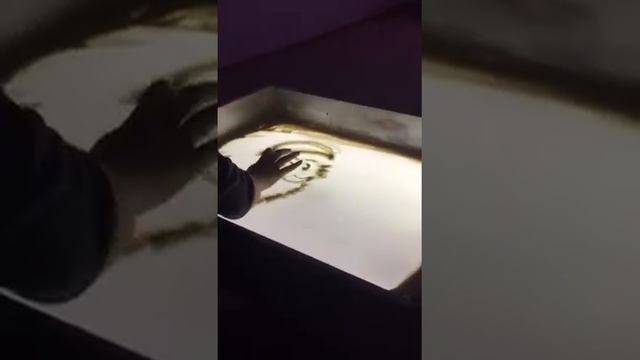 песочная анимация "Дед Мороз и серый волк" часть 2 смотреть онлайн