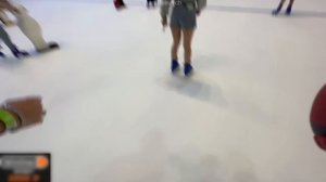 ПАРАДЕЕВИЧ УЧИТ ФРАМЕ ТАМЕРА КАТАТЬСЯ НА КОНЬКАХ | ИРЛ СТРИМ?