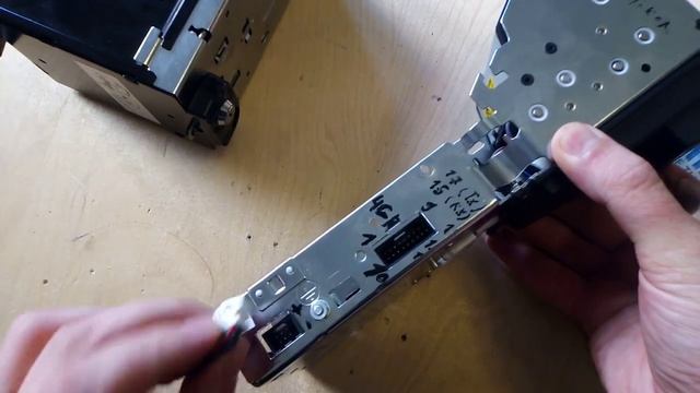 Прошиваем купюроприёмник CashCode SM2073RU под приём купюр 200 и 2000 рублей смотреть онлайн