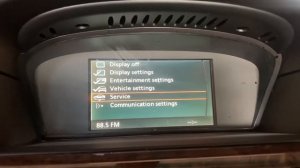 How to check engine oil level on a 2005 BMW 530i