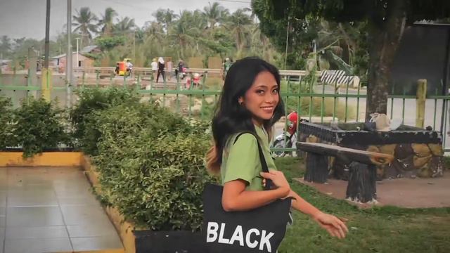 Uniform Attire - Ritchela Berte смотреть онлайн