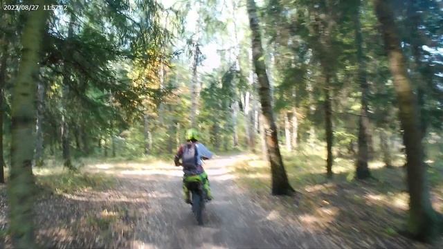 Странная покатушка вокруг Тучково. ЖУТКАЯ ЖАРА! (часть 1) смотреть онлайн