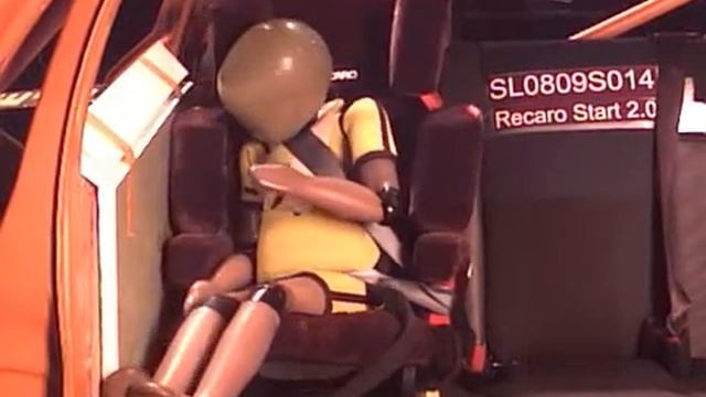 Краш-тест автокресла Recaro Start 2.0 | боковой удар смотреть онлайн