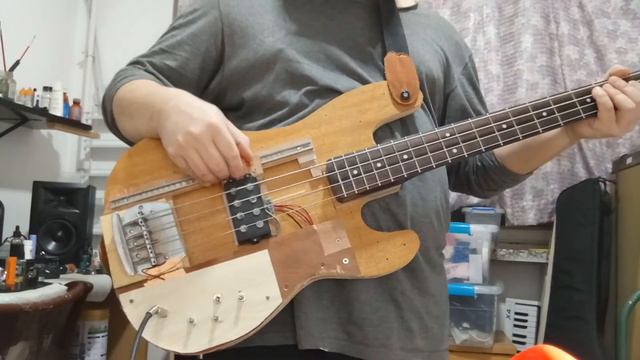 musicman bass diy ,sliding pick up location test ,gibson grabber style ,series/single coil/parallel смотреть онлайн