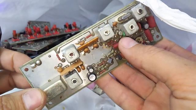 СЕКРЕТНЫЕ КМ КОНДЕНСАТОРЫ СОДЕРЖАЩИЕ ПЛАТИНУ И ПАЛЛАДИЙ смотреть онлайн