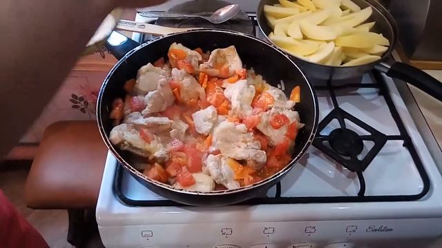 СВИНИНА С КАРТОШЕЧКОЙ ПО-ДЕРЕВЕНСКИ !!! ВКУСНОТА !!! смотреть онлайн
