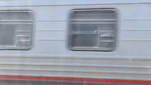 ТЭП70-0083 с пассажирским поездом Нижний Новгород-Новороссийск смотреть онлайн