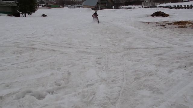 Бензиновый самодельный мини-снегоход из снегоката. Детский снегоход своими руками.