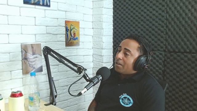 Capoeira pula moita... смотреть онлайн