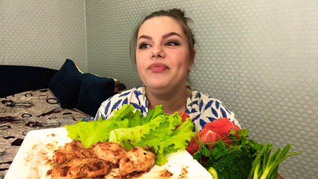 Мукбанг! Курица в кисло-сладком соусе. МОИ РОДЫ! | Mukbang! Sweet And Sour Chicken ? No Asmr